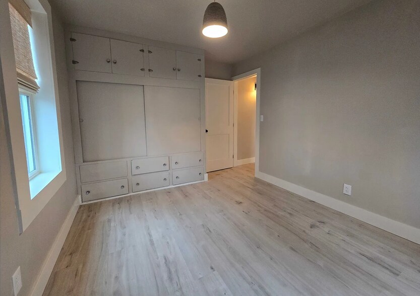 Building Photo - 645 2nd St W