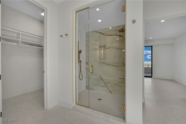Building Photo - 378 Tranquil Peak Ct