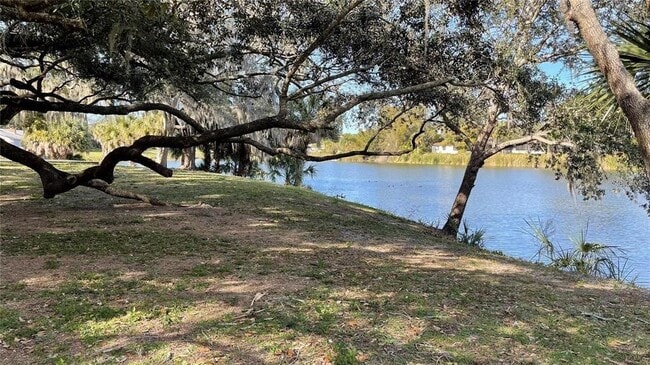 Building Photo - 8748 Forest Lake Dr