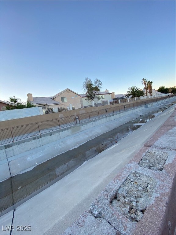 Building Photo - 1837 Navajo Lake Way