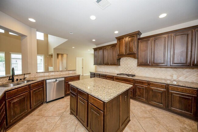 Building Photo - 27811 Bradford Ridge Dr