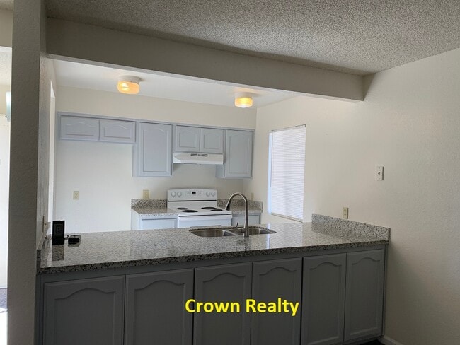 Building Photo - 2811 W Mission Ct