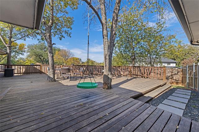 Building Photo - 1607 Malibu Dr