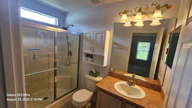 Building Photo - Beautiful 3/2/2 Pool Home on Oversized Lot in Quail Hollow