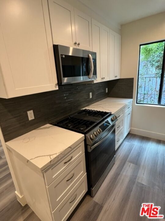 Building Photo - 11725 Darlington Ave