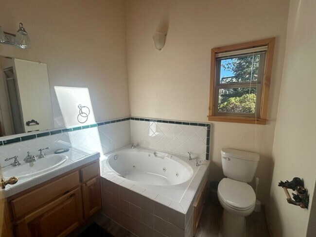 Building Photo - 1287 Sand Canyon Ct