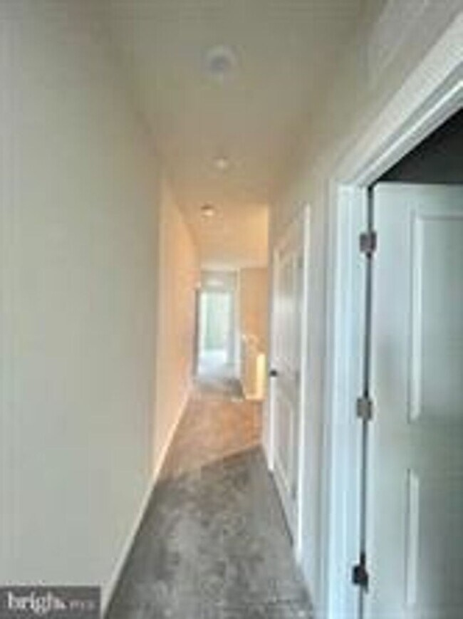 Building Photo - SPACIOUS LUXURY CONDO IN WESTVIEW SOUTH FREDERICK