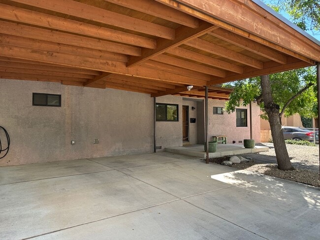 Building Photo - 1938 San Ildefonso Rd