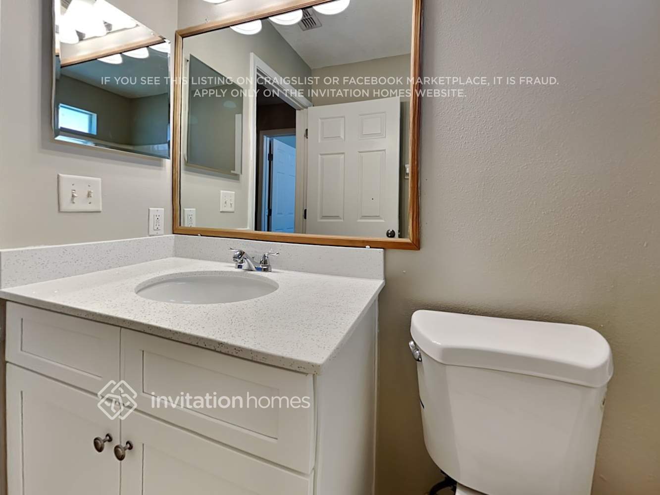 Building Photo - 2675 Secret Harbor Dr