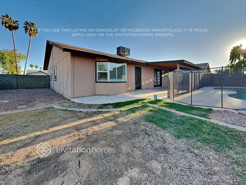 Building Photo - 3056 E Garnet Ave