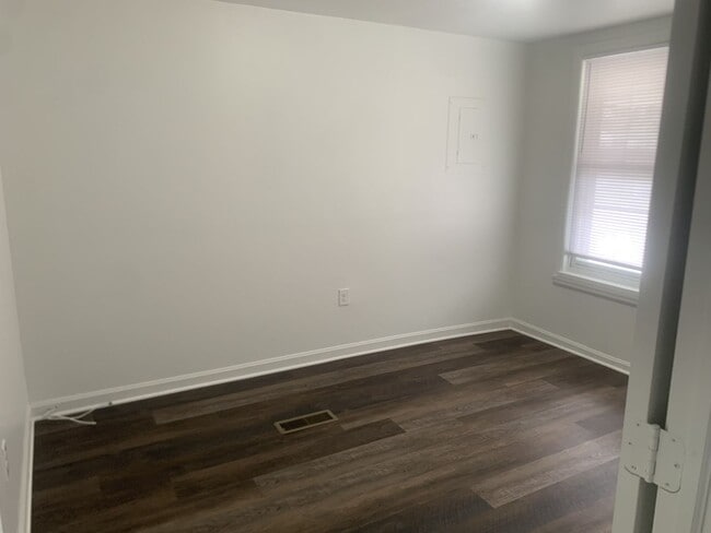 Building Photo - 41-43 North Main Street