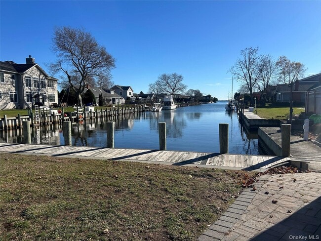 Building Photo - 183 Tahlulah Ln