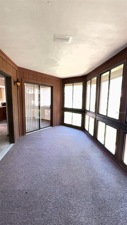 Building Photo - 2 Pine Hurst Ln