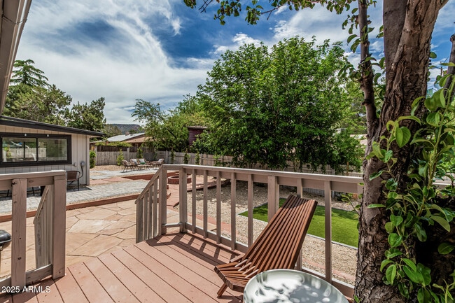 Building Photo - 35 Palo Verde Cir