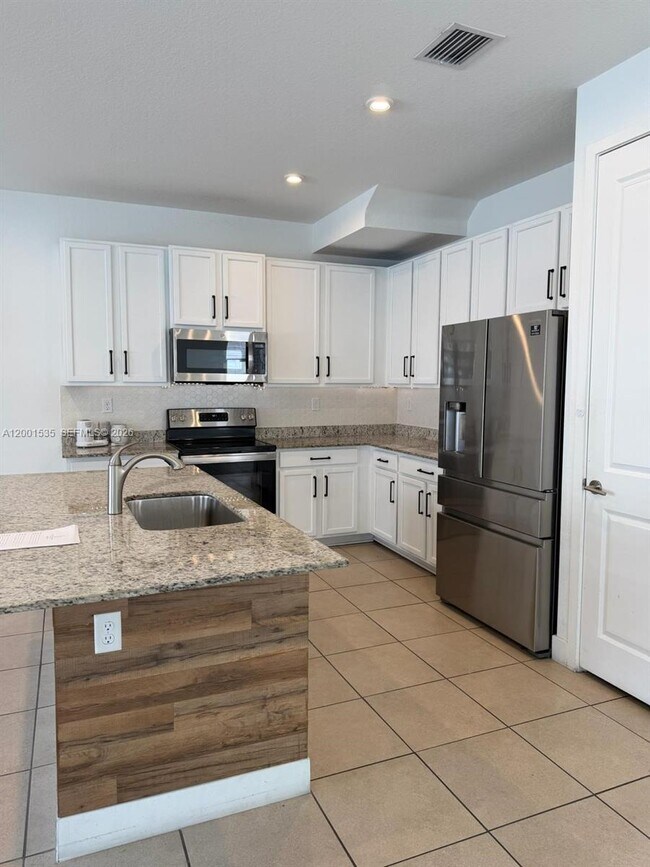 Building Photo - 23520 SW 107th Ct