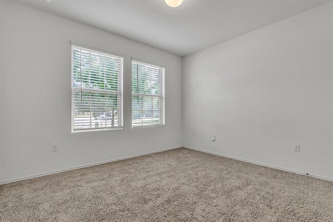 Building Photo - 4016 Fort Collins Way