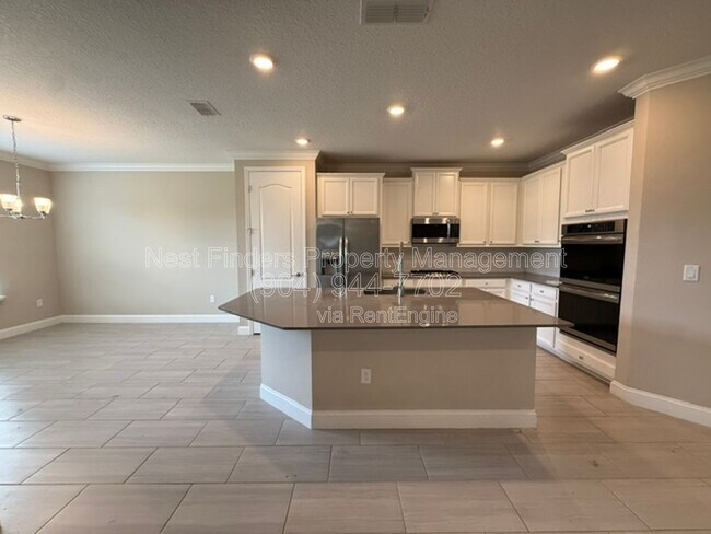 Building Photo - 104 Silver Reef Ln
