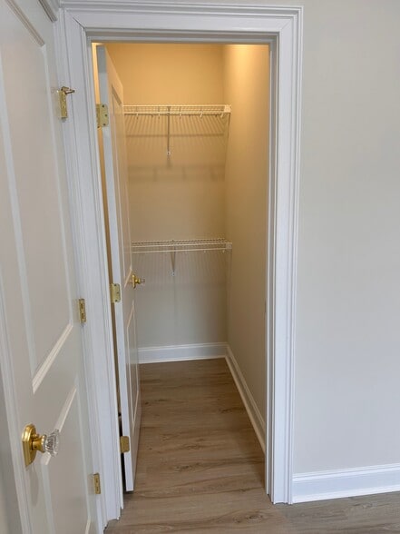 Building Photo - 103 Mikel St NW