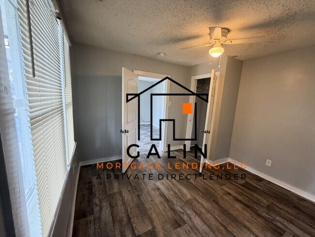 Building Photo - 1402 Comer St