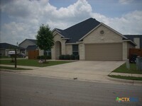 Building Photo - 2001 Hearthstone Dr
