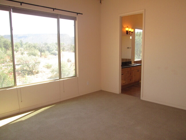 Building Photo - Unfurnished, 1-year long-term rental