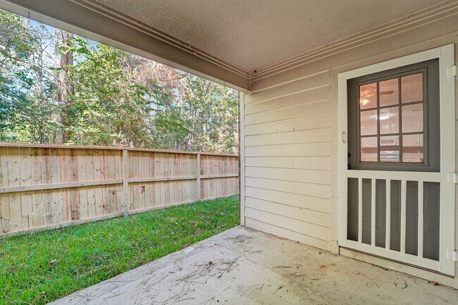 Building Photo - 100 Westpark Dr