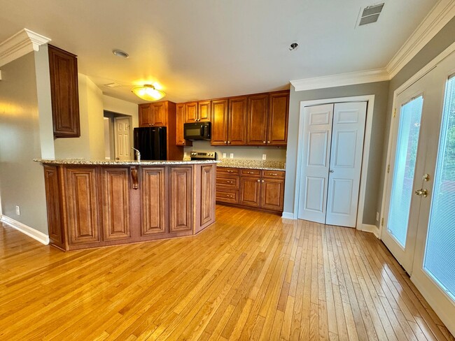 Building Photo - 3 Bedroom, 2.5 Bathroom w/ Bonus Room and 2 Car Garage in McKay's Mill