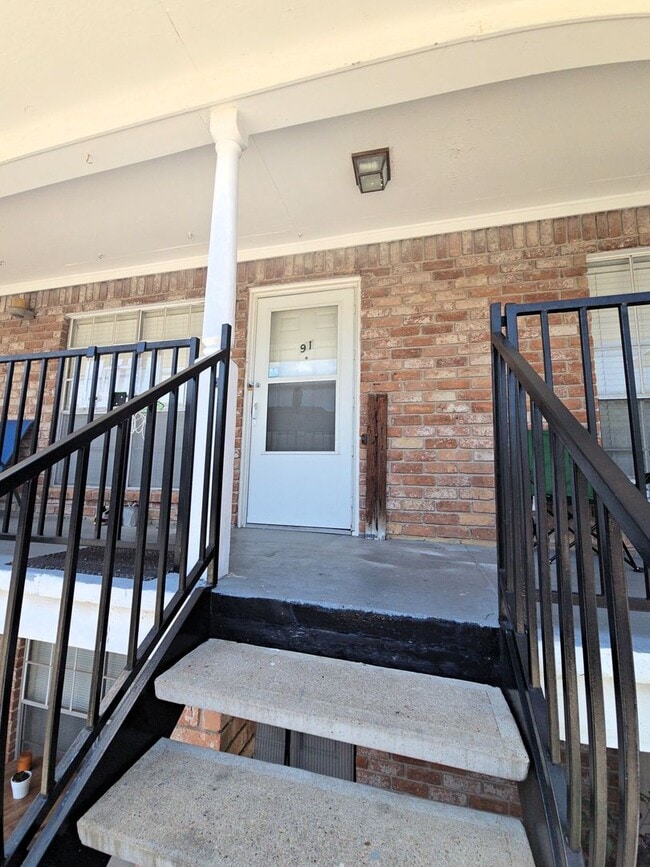 Building Photo - 14333 Memorial Dr