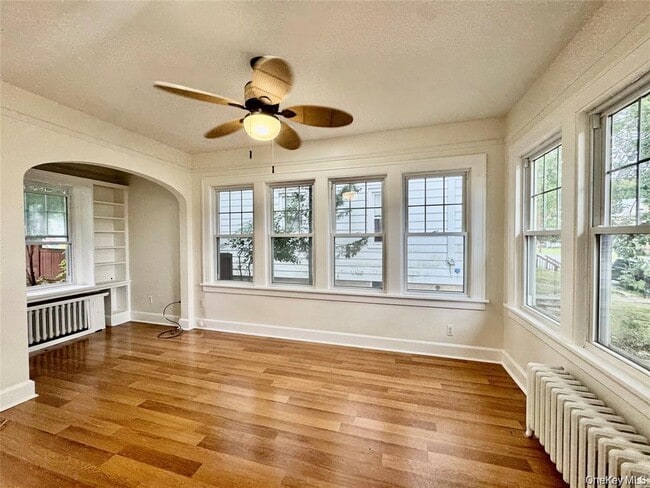 Building Photo - 73 Watkins Ave