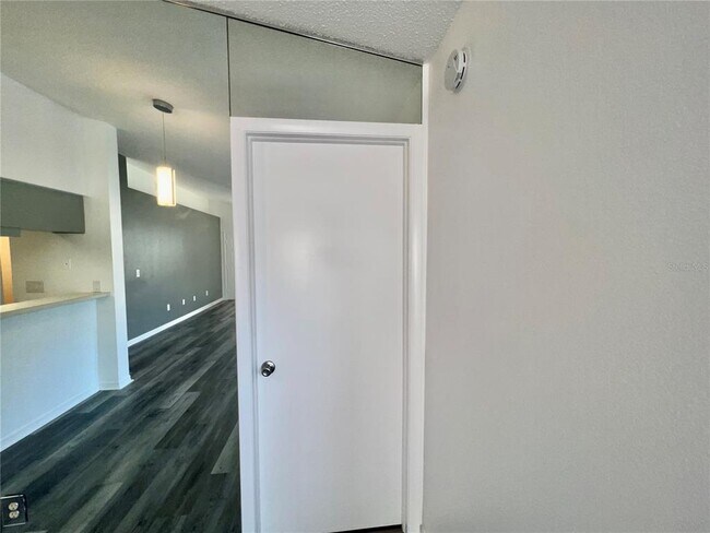 Building Photo - 4025 Angel Oak Ct
