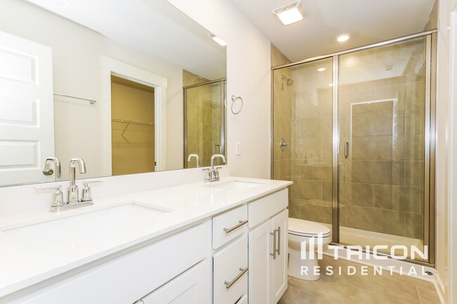 Building Photo - 6317 Trace Point Ct
