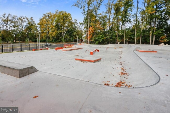 Building Photo - 502 Lawson Way