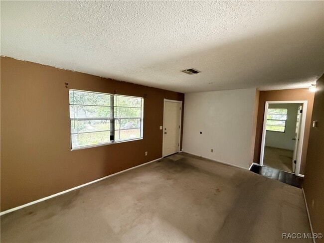 Building Photo - 7630 W Homosassa Trail