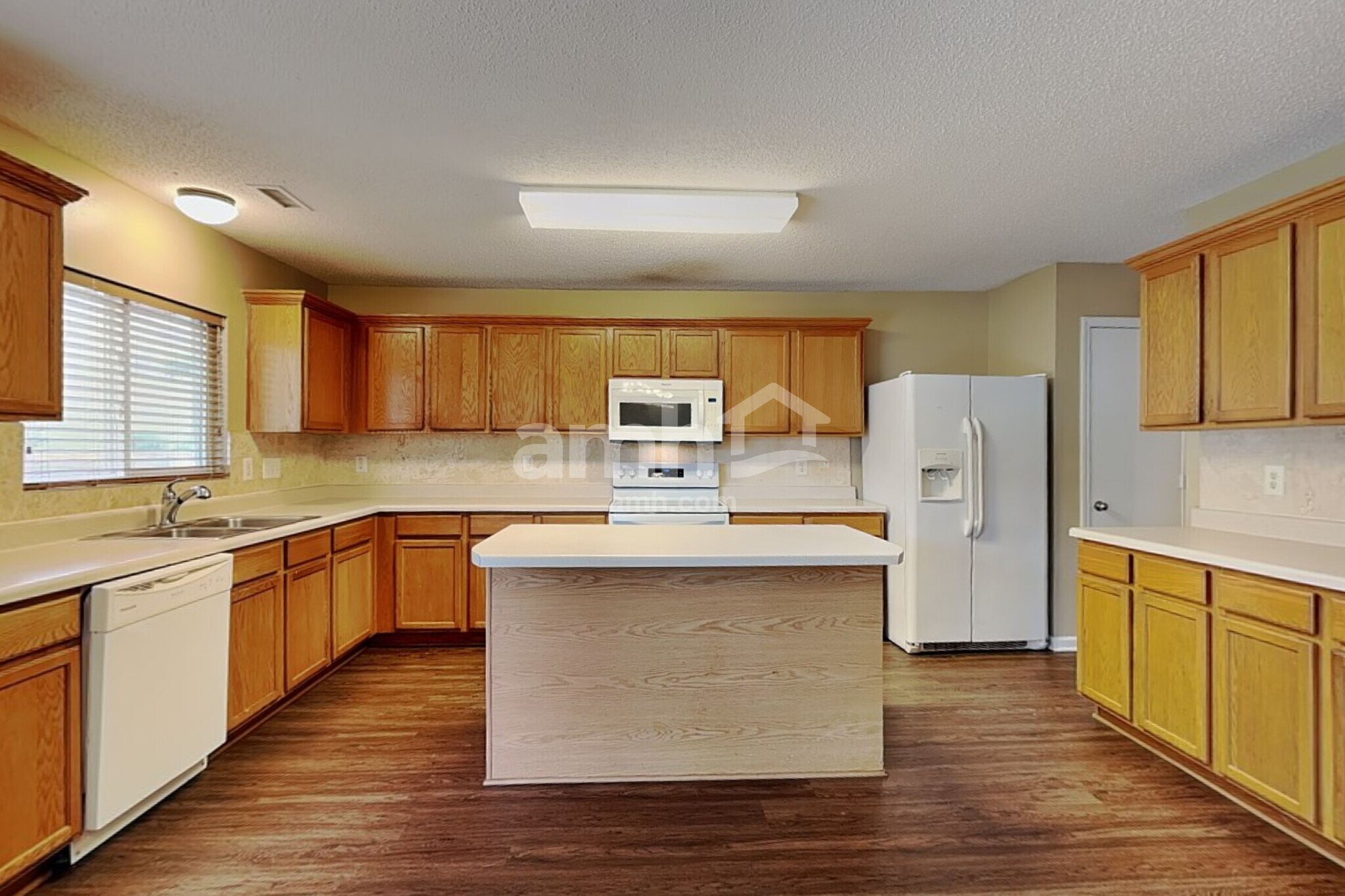 Building Photo - 338 Averasboro Dr