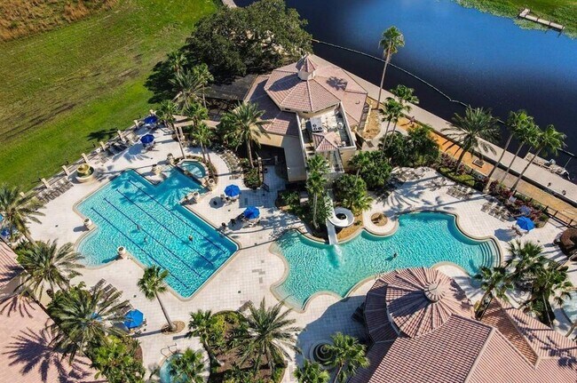 Building Photo - 3616 Valleyview Dr
