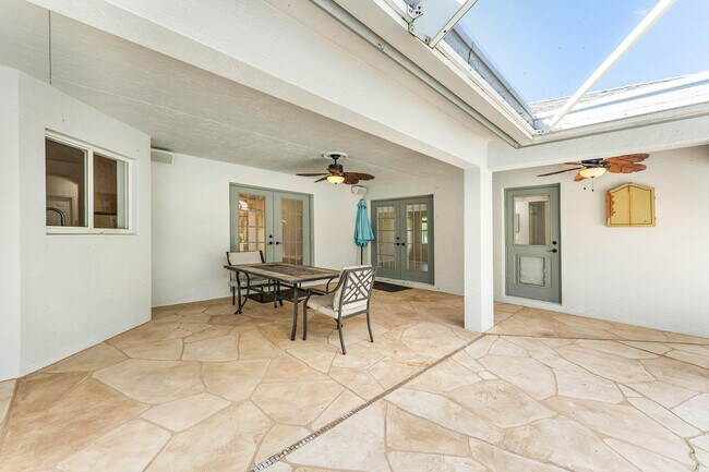 Building Photo - 14693 62nd Ct N