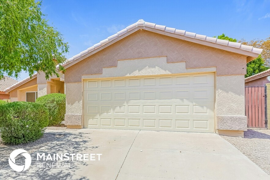 Primary Photo - 10736 E El Moro Ave