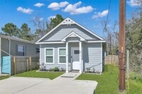 Building Photo - 16732 E Juneau St