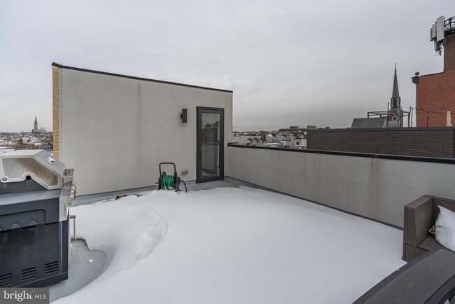 Building Photo - 444 Fairmount Ave