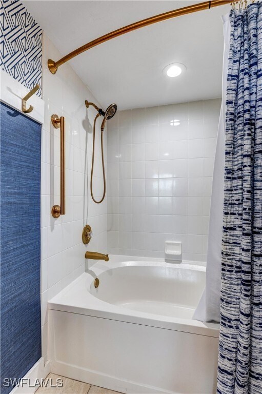 Building Photo - 285 Naples Cove Dr