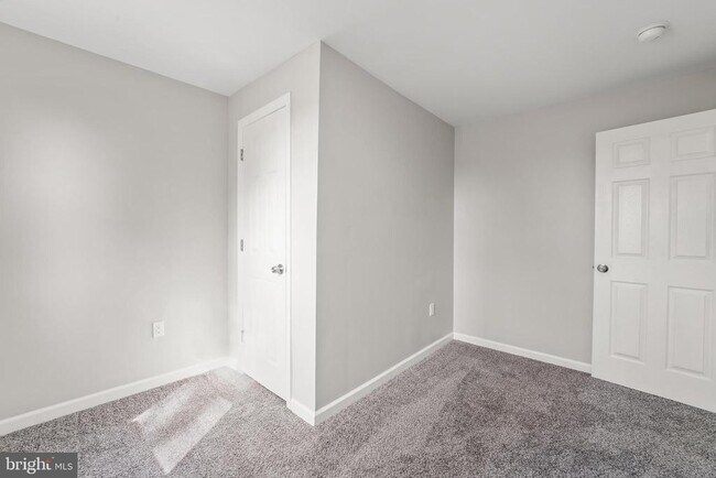 Building Photo - 695 Salem Quinton Rd