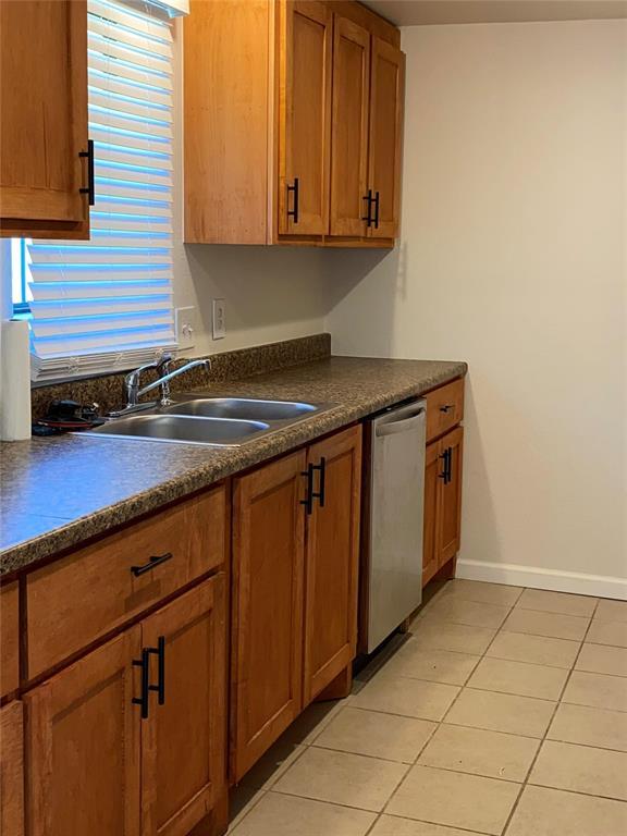 Building Photo - 1401 N Independence Ave