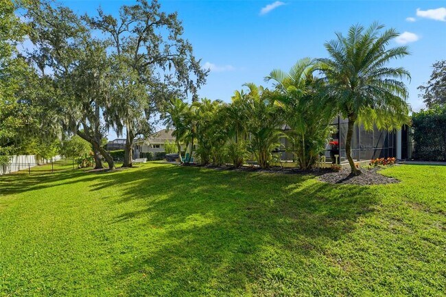 Building Photo - 6331 Yellow Wood Pl