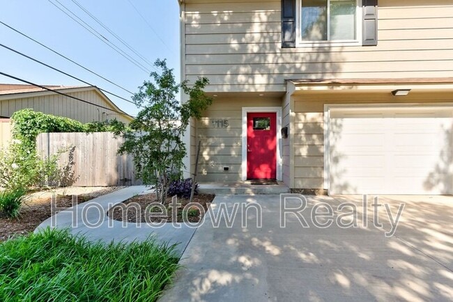 Building Photo - 1115 N Billen Ave