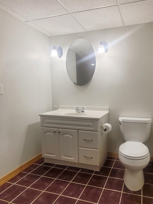 Building Photo - 445 Peach St