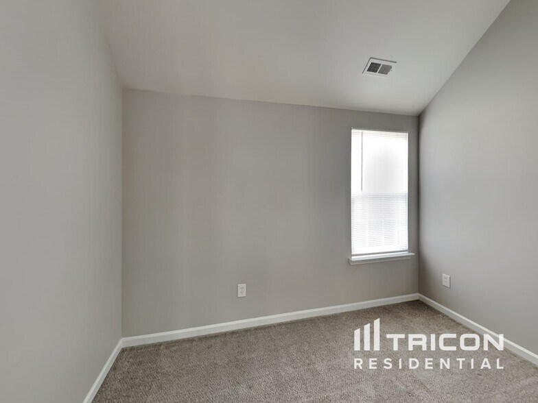 Building Photo - 178 Fairmont Cir