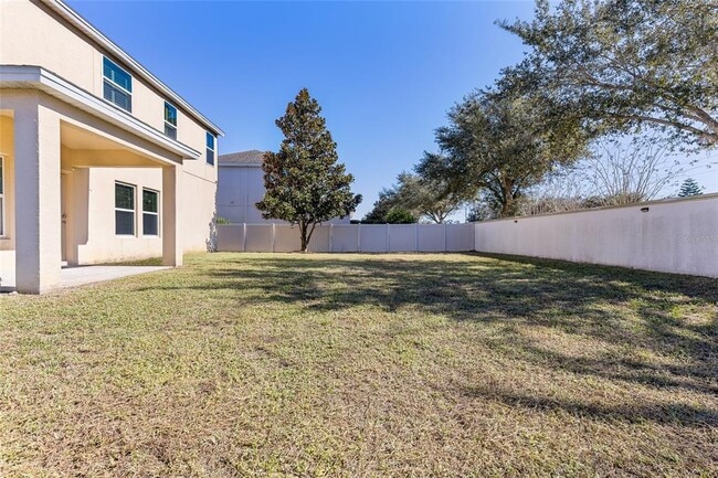 Building Photo - 19270 Fallglo Dr