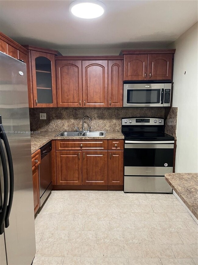 Building Photo - 14150 SW 84th St