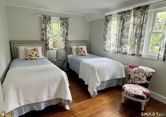 Building Photo - 437 Hulls Farm Rd