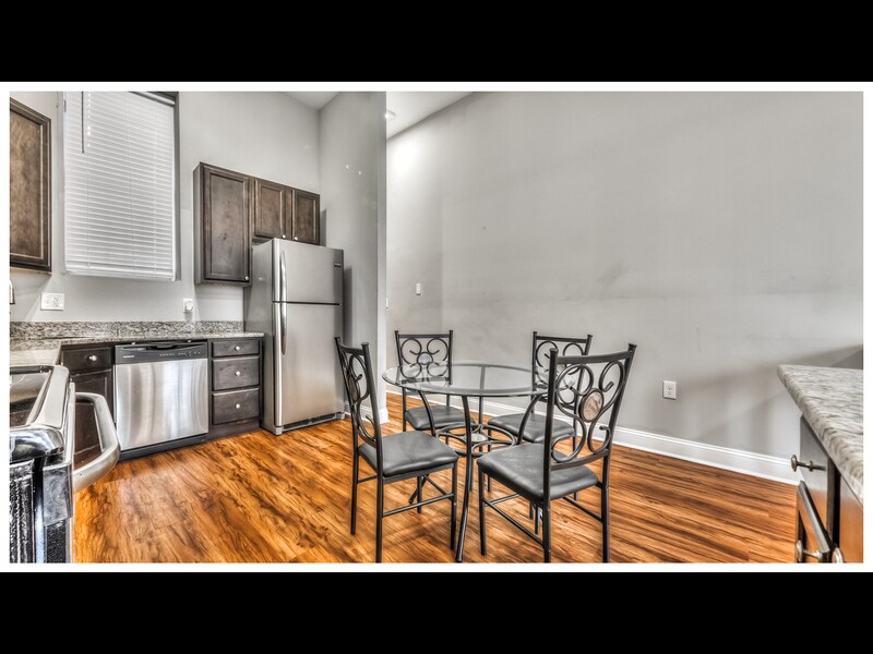 Building Photo - 1506 Madison Ave